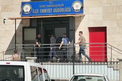Gediz'de 14 yaşındaki çocuğa cinsel istismar. 6 kişi tutuklandı