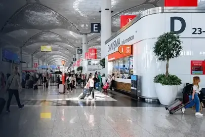 Ticaret'ten "gümrük muafiyeti değişti" iddialarına net yanıt... Limitler 2009'dan beri aynı!