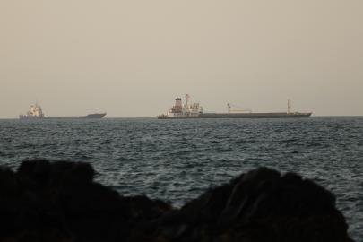 ABD'nin İran'a deniz ablukasında 17 ticari geminin rotası değiştirildi