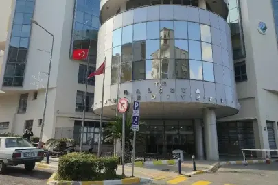 Balçova Belediye Başkanı Onur Yiğit görevden uzaklaştırıldı