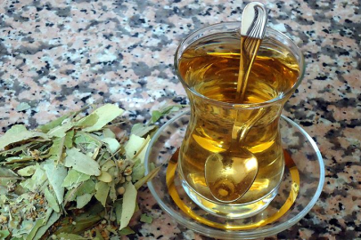 Eczanelerde tıbbi bitki çayı dönemi başlıyor