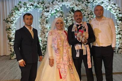 Düğünde damada altın yerine av köpeği yavrusu taktı