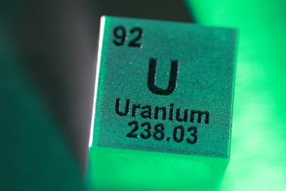 Suudi Arabistan, Medine'de 110 milyon tonluk uranyum cevheri keşfetti